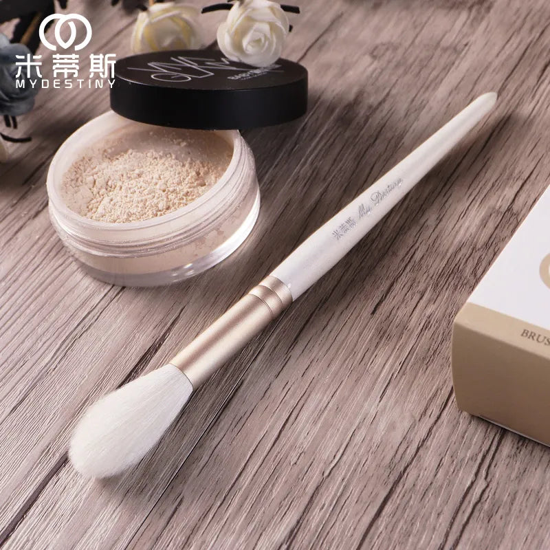 MyDestiny cosmetic brush-The Snow White series-flame shape highlight brush brush-goat hair makeup tools&pens-beauty - TaMNz