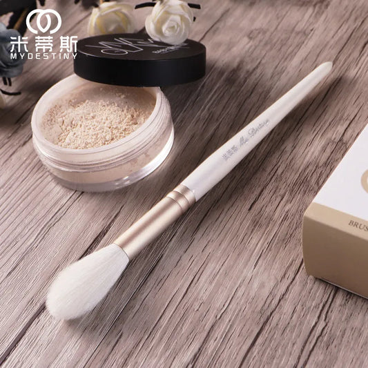 MyDestiny cosmetic brush-The Snow White series-flame shape highlight brush brush-goat hair makeup tools&pens-beauty - TaMNz