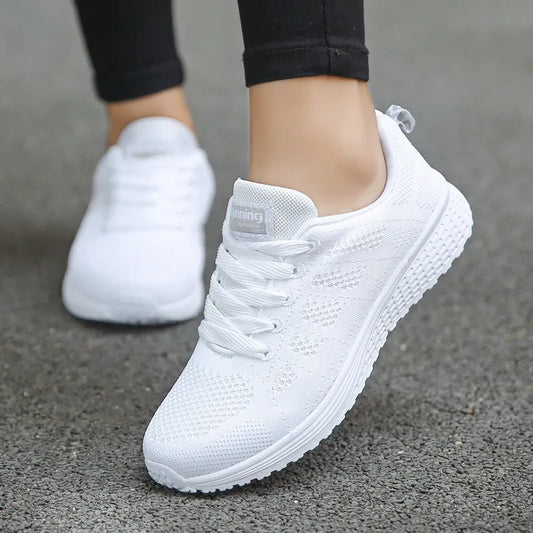 Women Casual Shoes Fashion Breathable Walking Mesh Flat Shoes Sneakers Women Gym Vulcanized Shoes White Female Footwear
