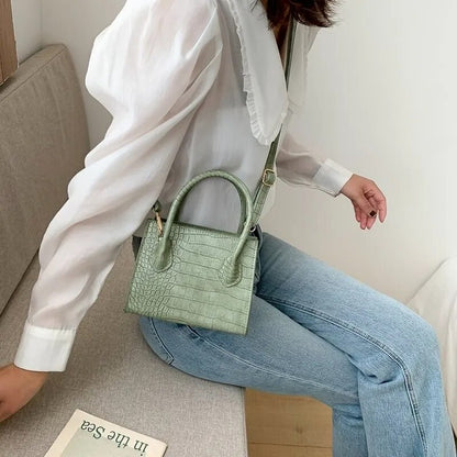 Crocodile Pattern PU Leather Crossbody Bags for Women Chain Female Shoulder Handbags Mini Purses Travel Crossbody Bag - TaMNz