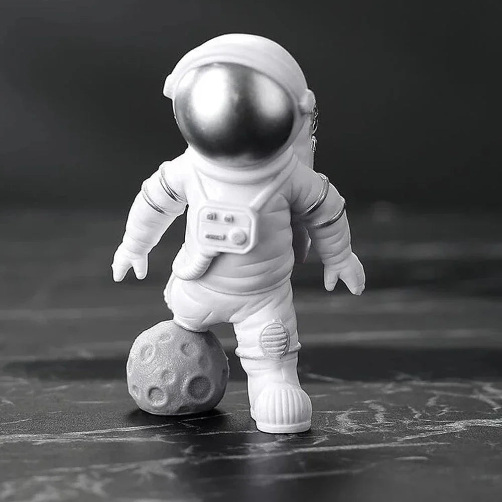 4 pcs Astronaut Figure Statue Figurine Spaceman Sculpture Educational Toy Desktop Home Decoration Astronaut Model For Kids Gift - Tamnz