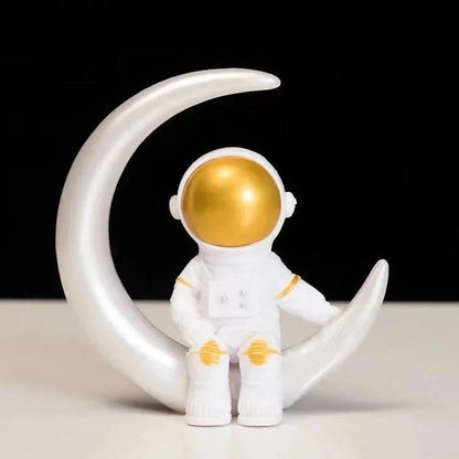 4 pcs Astronaut Figure Statue Figurine Spaceman Sculpture Educational Toy Desktop Home Decoration Astronaut Model For Kids Gift