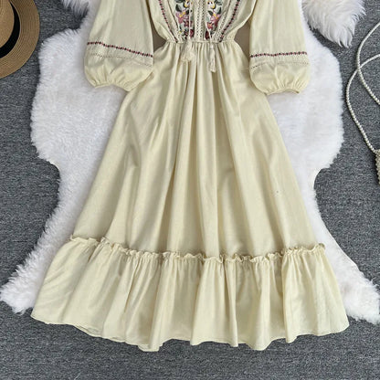 French Style Woman Retro Dress Long Sleeve Embroidery Vestido Floral O-neck Chick Woman Dress - Tamnz