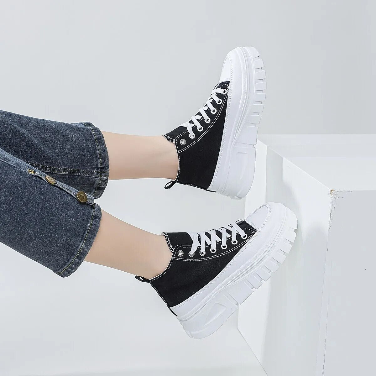 Women Lace-Up Front High Top Flatform Canvas Shoes Fashion Casual Comfortable Height Increasing Sneakers - TaMNz