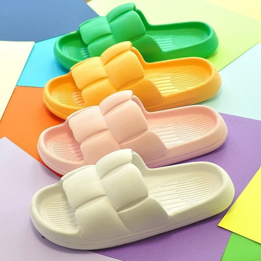 1PC Thick Flat Bottom Bathroom Home Slippers Fashion Soft Sole EVA Indoor Lady Sandals 2023 Summer Non Slip Flip Flops - TaMNz