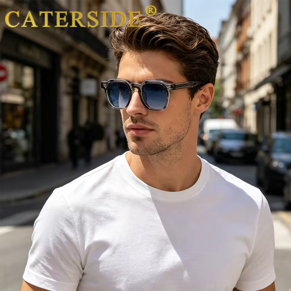 CATERSIDE Small Frame Square Sunglasses